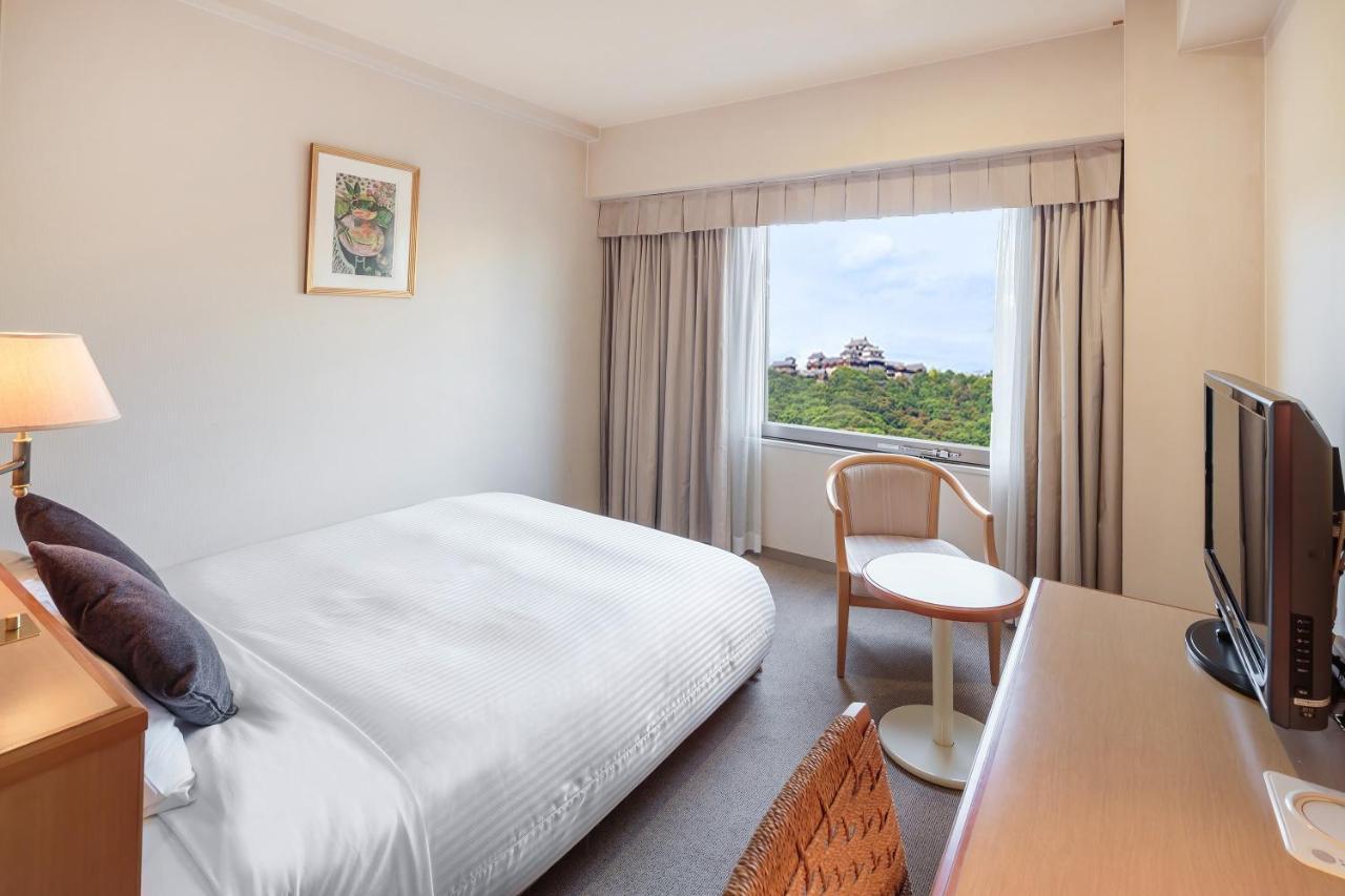 Hotel Mystays Matsuyama Мацуяма Екстериор снимка